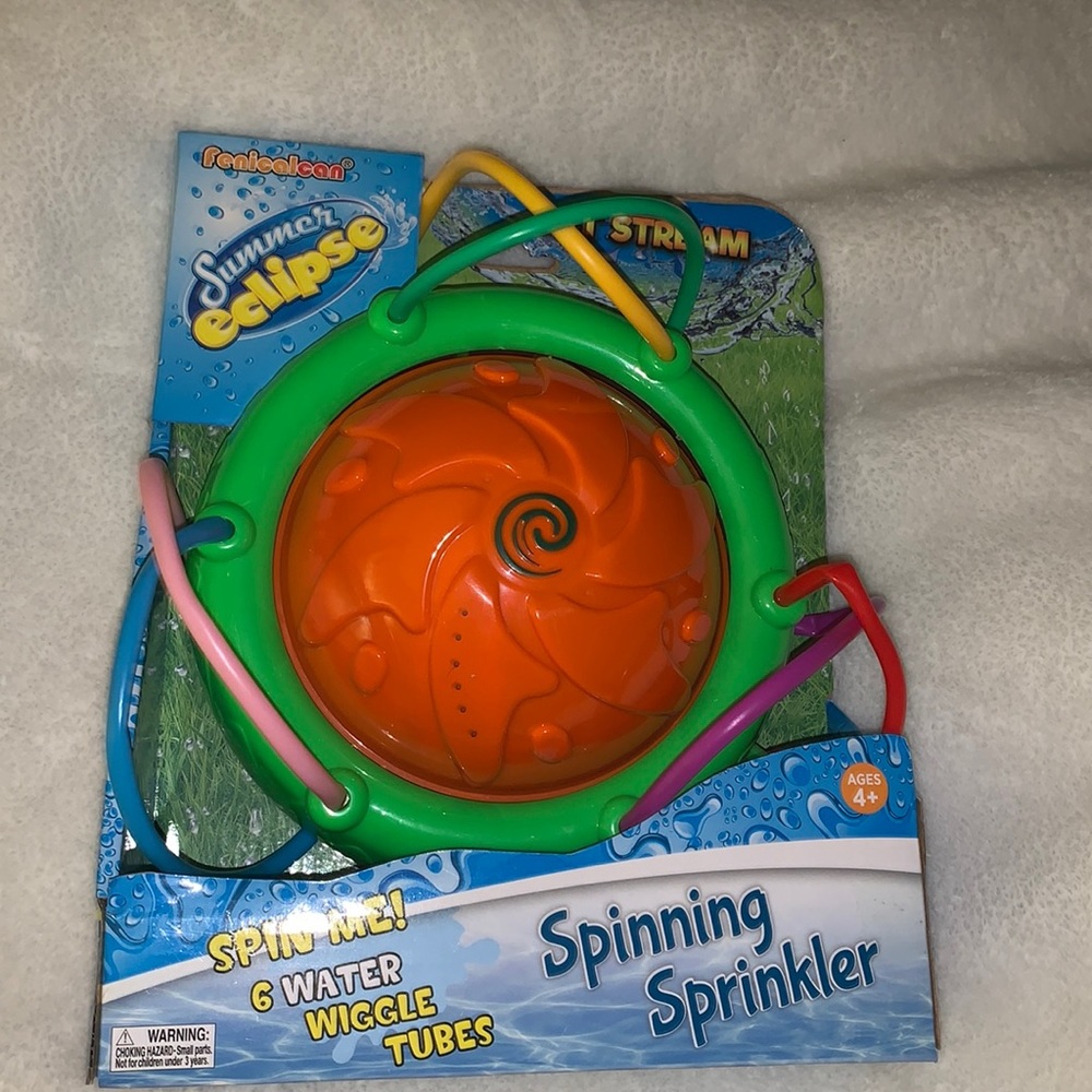 Jet stream spinning sprinkler